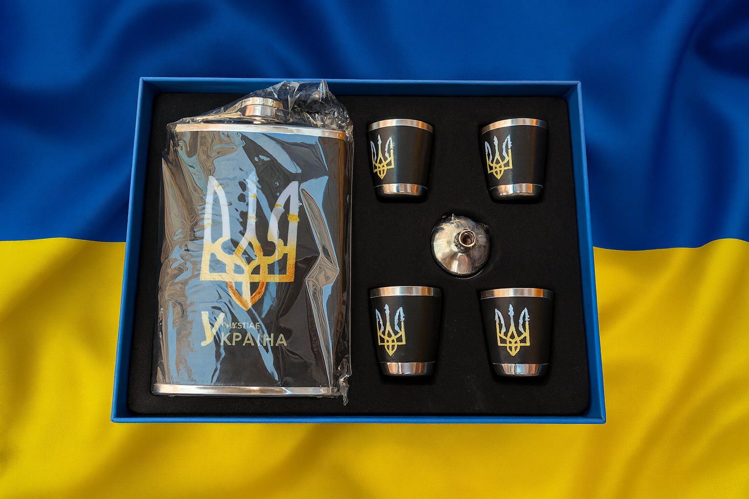 #4. Ekskluzīvs blašķes komplekts