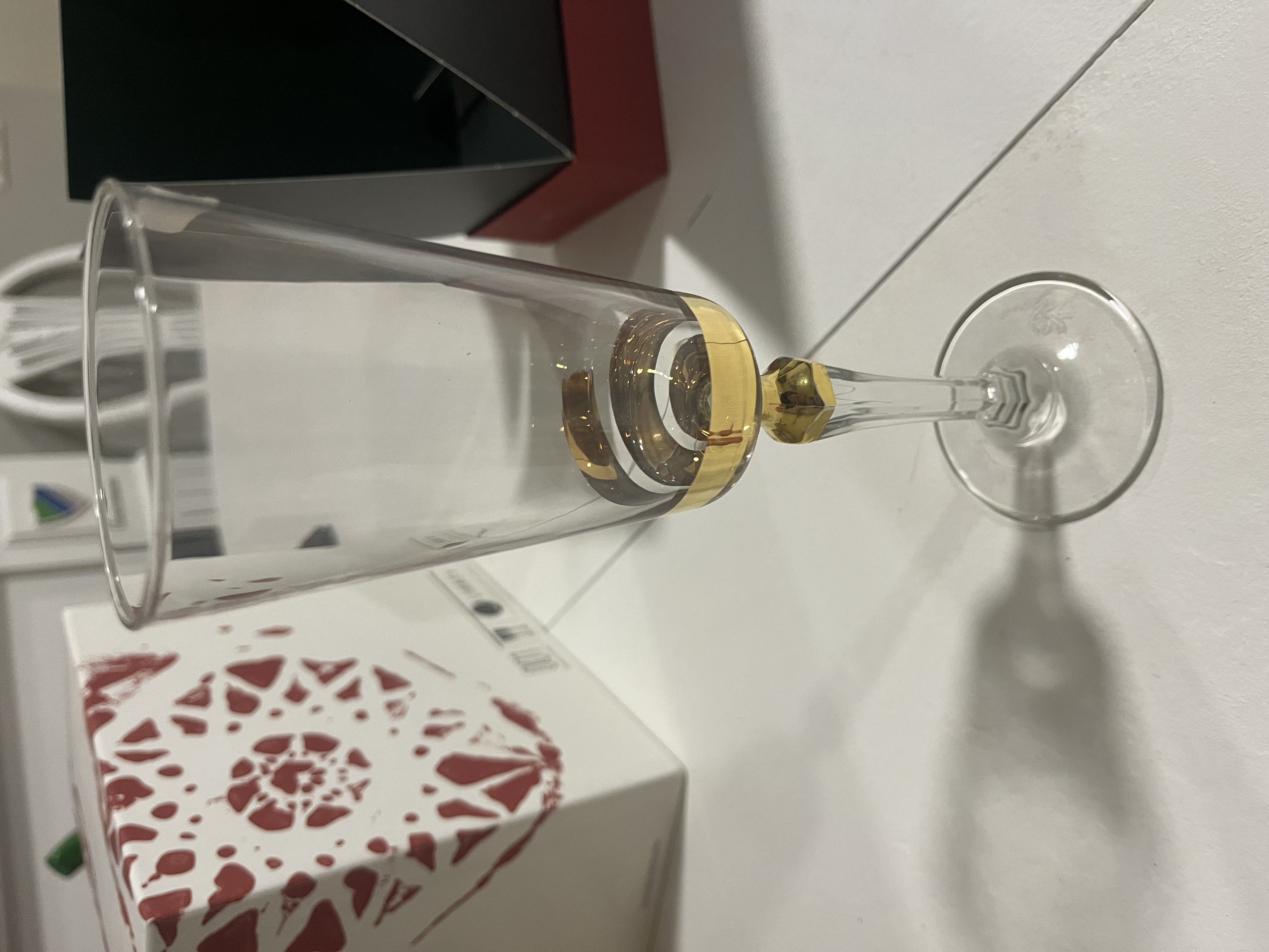 #14. 2 Šampanieša glāzes ar “Jelgava” gravējumu