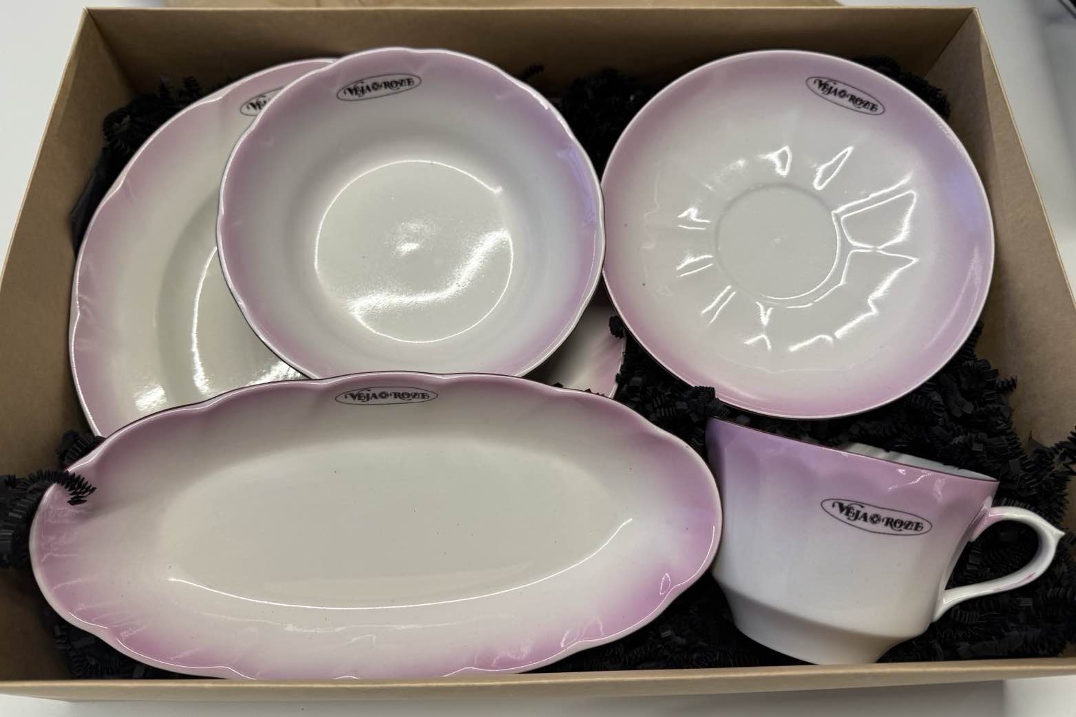 #42. Vēja roze trauku komplekts